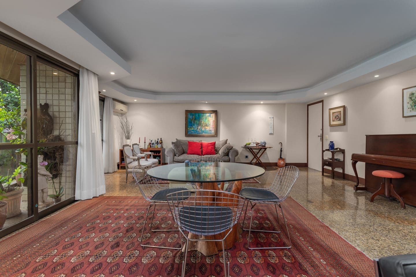 5-Bedroom Apartment in Leblon